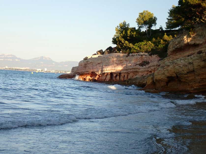 Adding Salou to Your Portugal Trip: A Costa Daurada Guide.