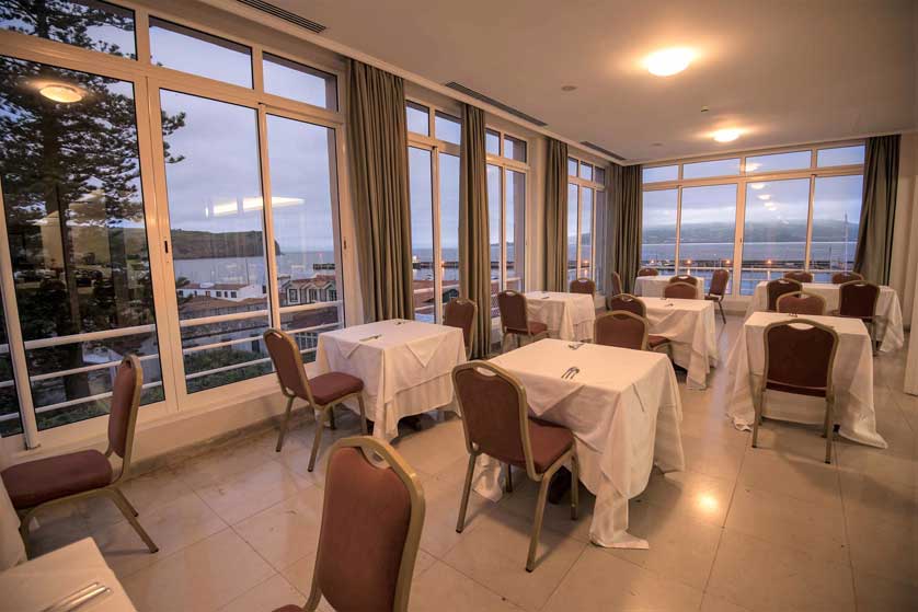 Book this hotel in Faial.