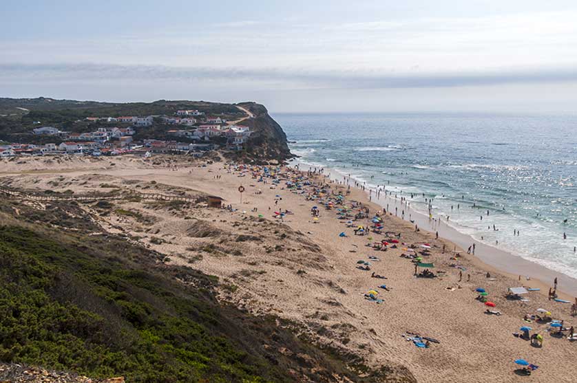 Praia do Monte Clérigo, Aljezur, Algarve, Portugal.