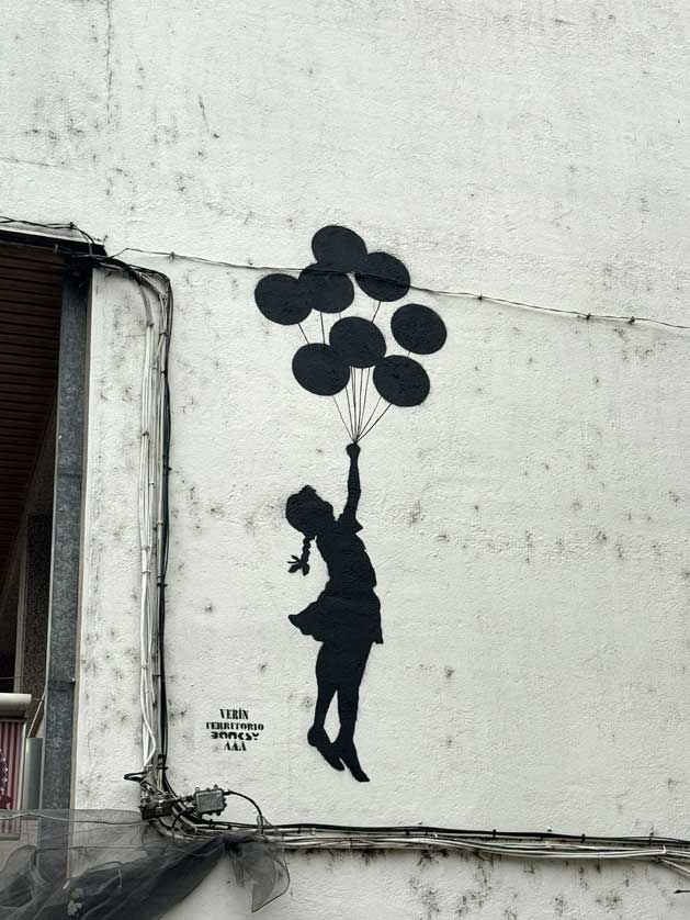 Banksy Flying Ballon Girl.