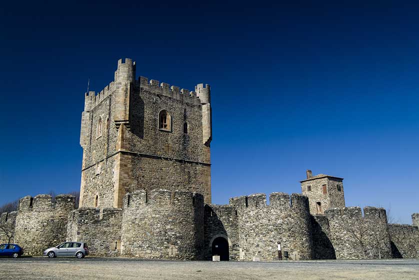 The castle in Bragança.