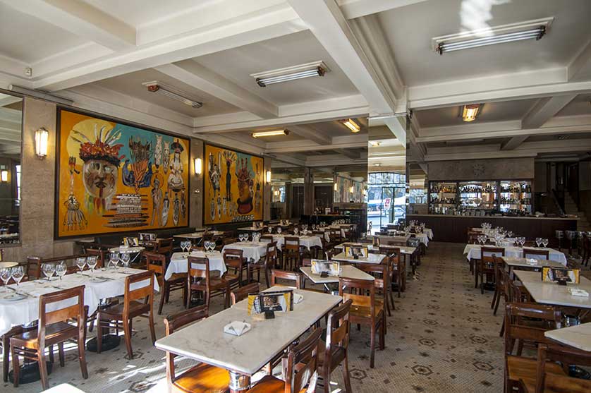 Caf&eacute; Guarany, Porto, Portugal.