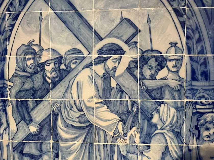 Azulejos tile panel in the Igreja de São Francisco, Evora.