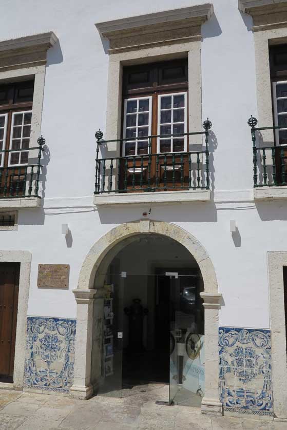 Casa do Corpo Santo.