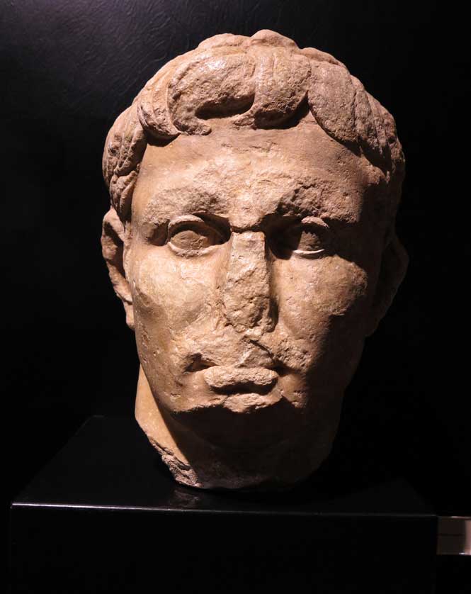 Roman Statue, Museum, Conimbriga, Portugal.