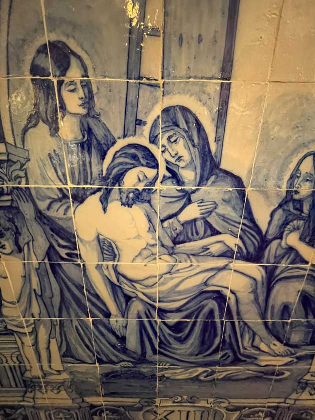 Azulejos tile panel in the Igreja de São Francisco, Evora.