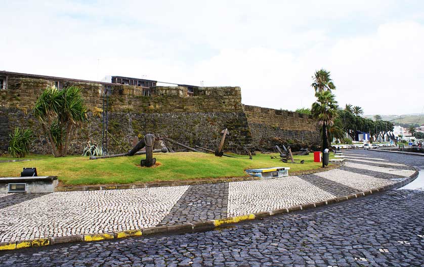 Forte de Santa Cruz da Horta in Faial.