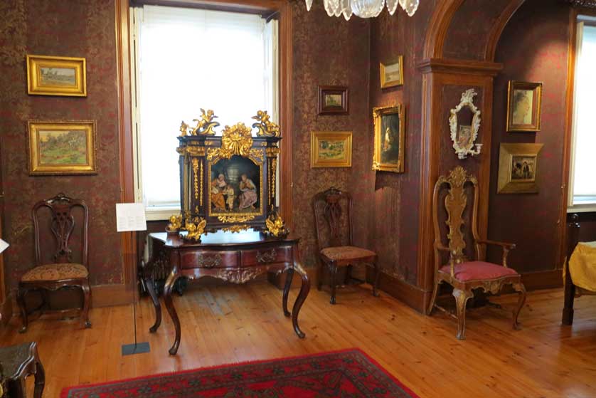 Casa-Museu Dr. Anast&aacute;cio Gon&ccedil;alves, Lisbon.