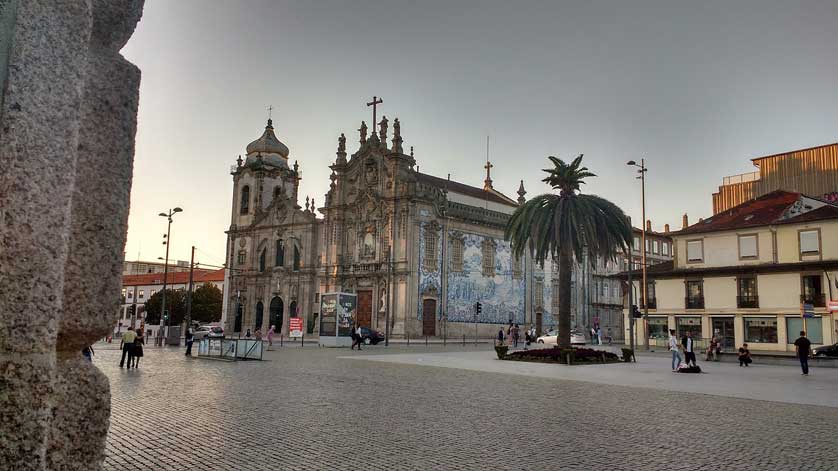 Igreja dos Carmelitas on the left and Igreja do Carmo on the right, Porto, Portugal.