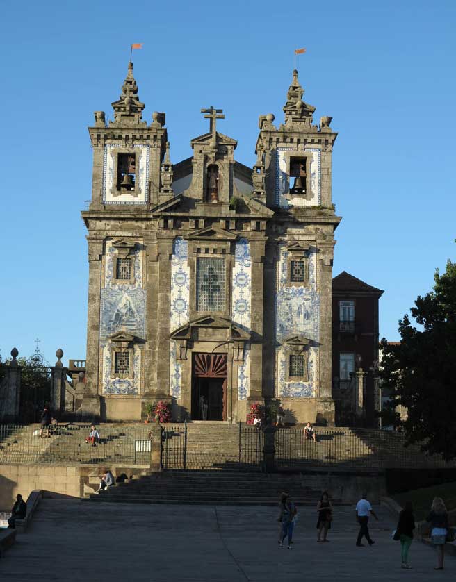 Igreja de Santo Ildefonso Igreja de Santo Ildefonso, Portugal.