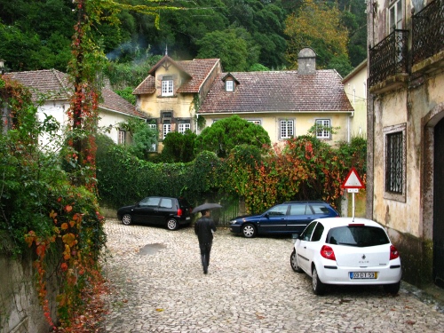 Street scene in Sintra, Lisbon.