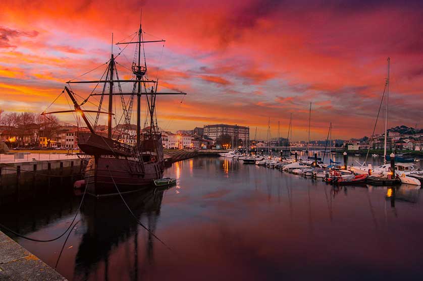 The month of March in Portugal is known for its fantastic sunsets; here Vila do Conde and the Rio Ave.