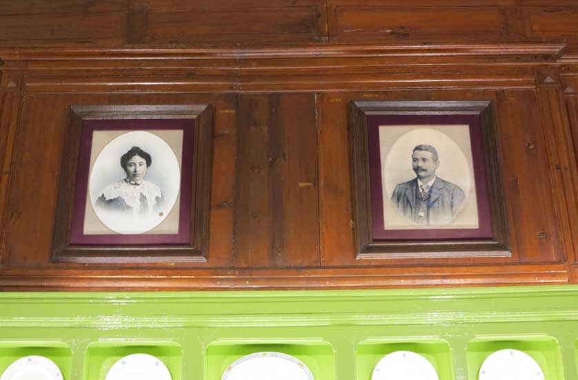 The once proud owners of the Lisbon grocery.