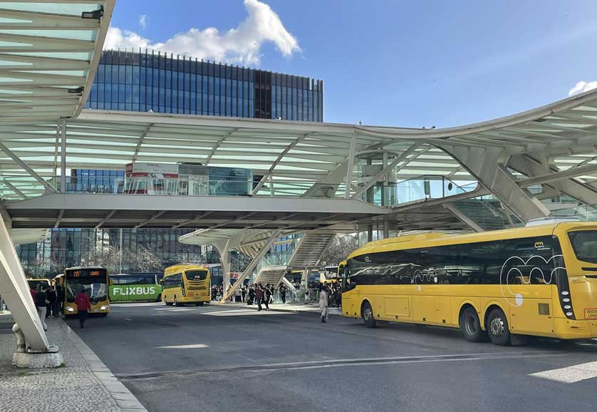 Local and long-distance buses at Gare do Oriente.