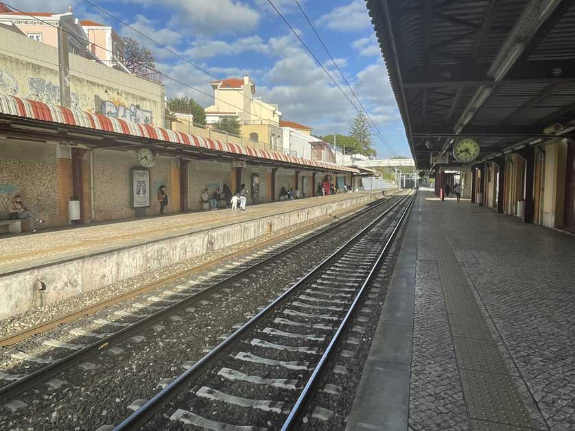 Platform at Paço de Arcos Station, Lisbon.