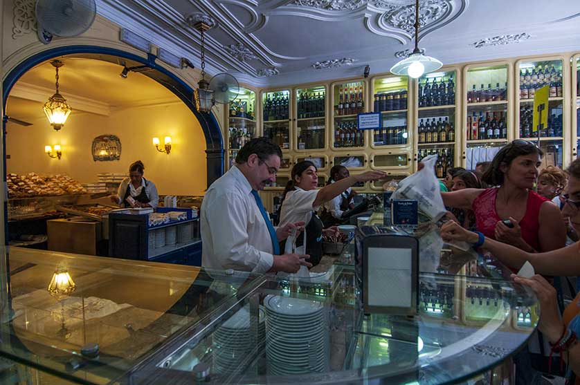 Caf&eacute; Nicola, Rossio, Lisbon.