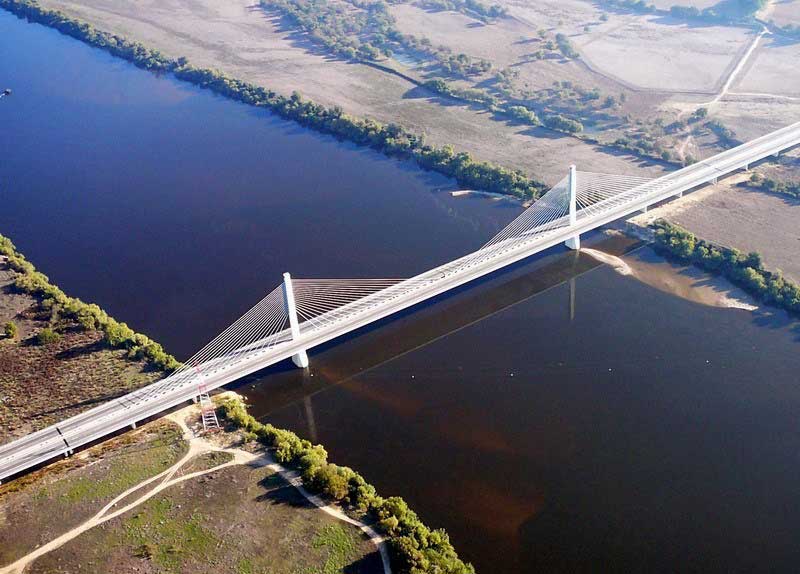 Salgueiro Maia Bridge.