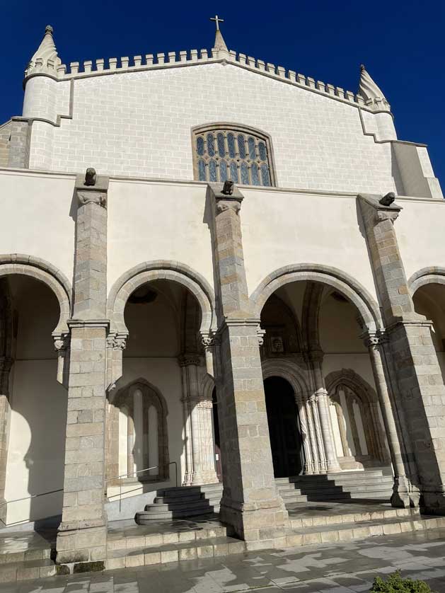 The Igreja de São Francisco, Evora.