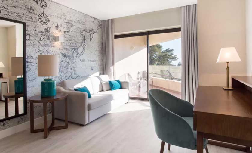 Four Points by Sheraton Sesimbra.