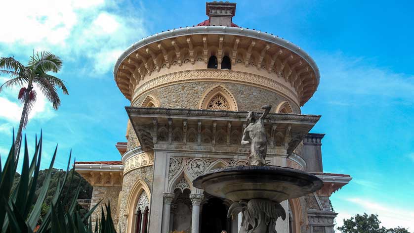 Palácio de Monserrate is a masterpiece of Revivalist architecture.