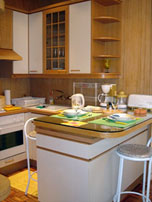 Fully fitted kitchen.