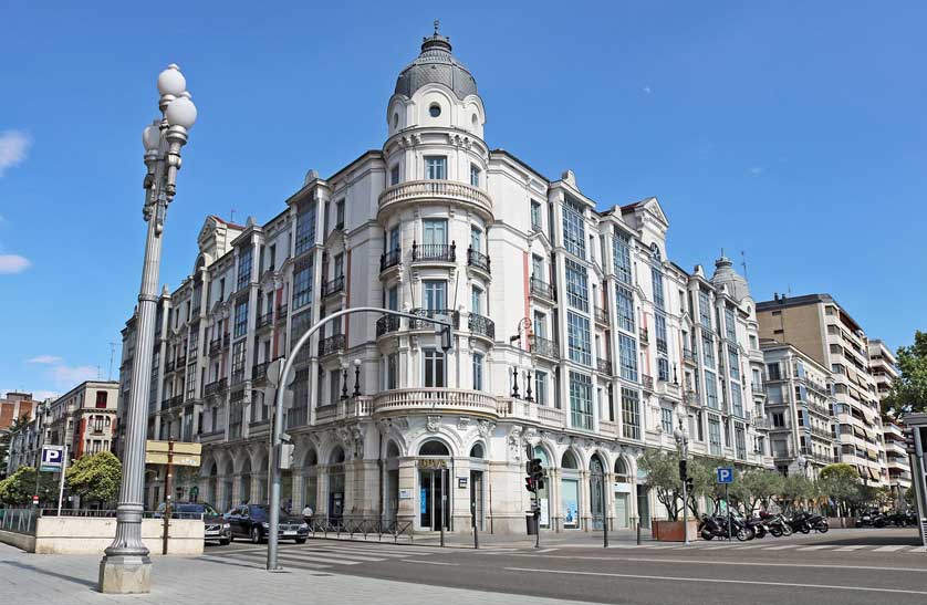 The 19th century Casa Mantilla.