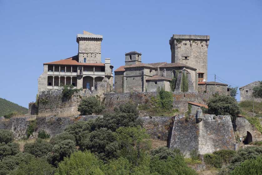 Parador Castillo de Monterrei.