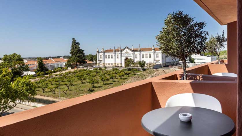 Vitoria Stone Hotel Evora.